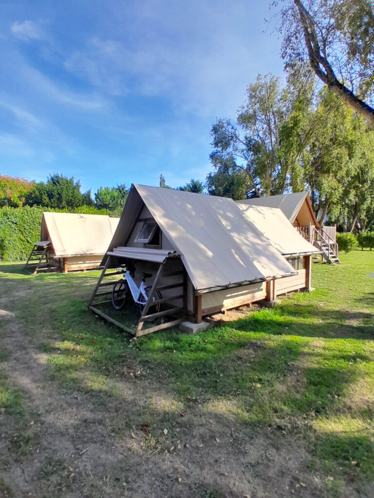 tente dormir vélo camping
